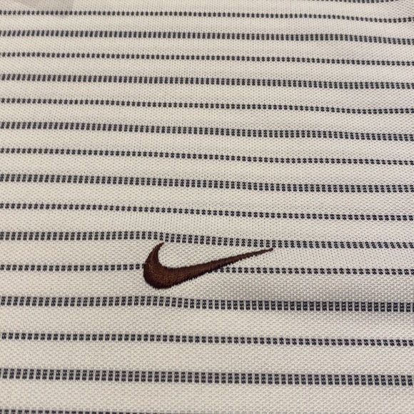 Nike performance polo size XL - Picture 2 of 7